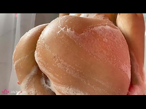 ❤️ Esmer Duşta Yoğun Orgazm için Vibratör ile Amcık Mastürbasyon Yapıyor ☑ Sert porno bizde ❌️❤